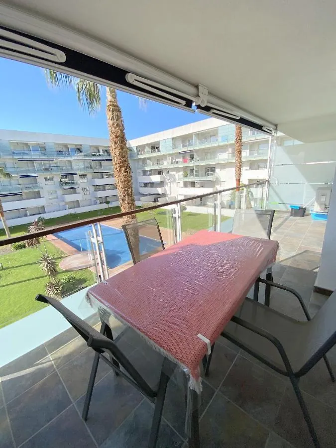Porto Marina Roses location